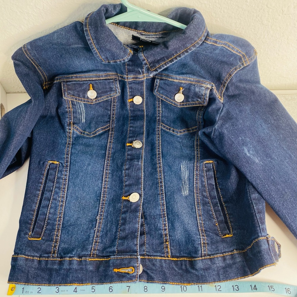 Jean jacket Size: Large Denim